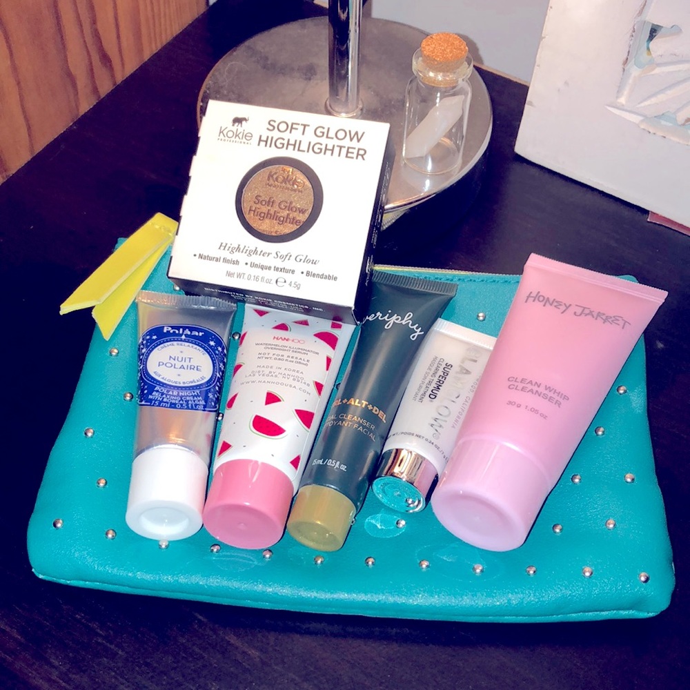 Makeup minis